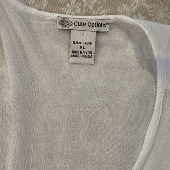 Beach Cover up - Picture 3 of 3